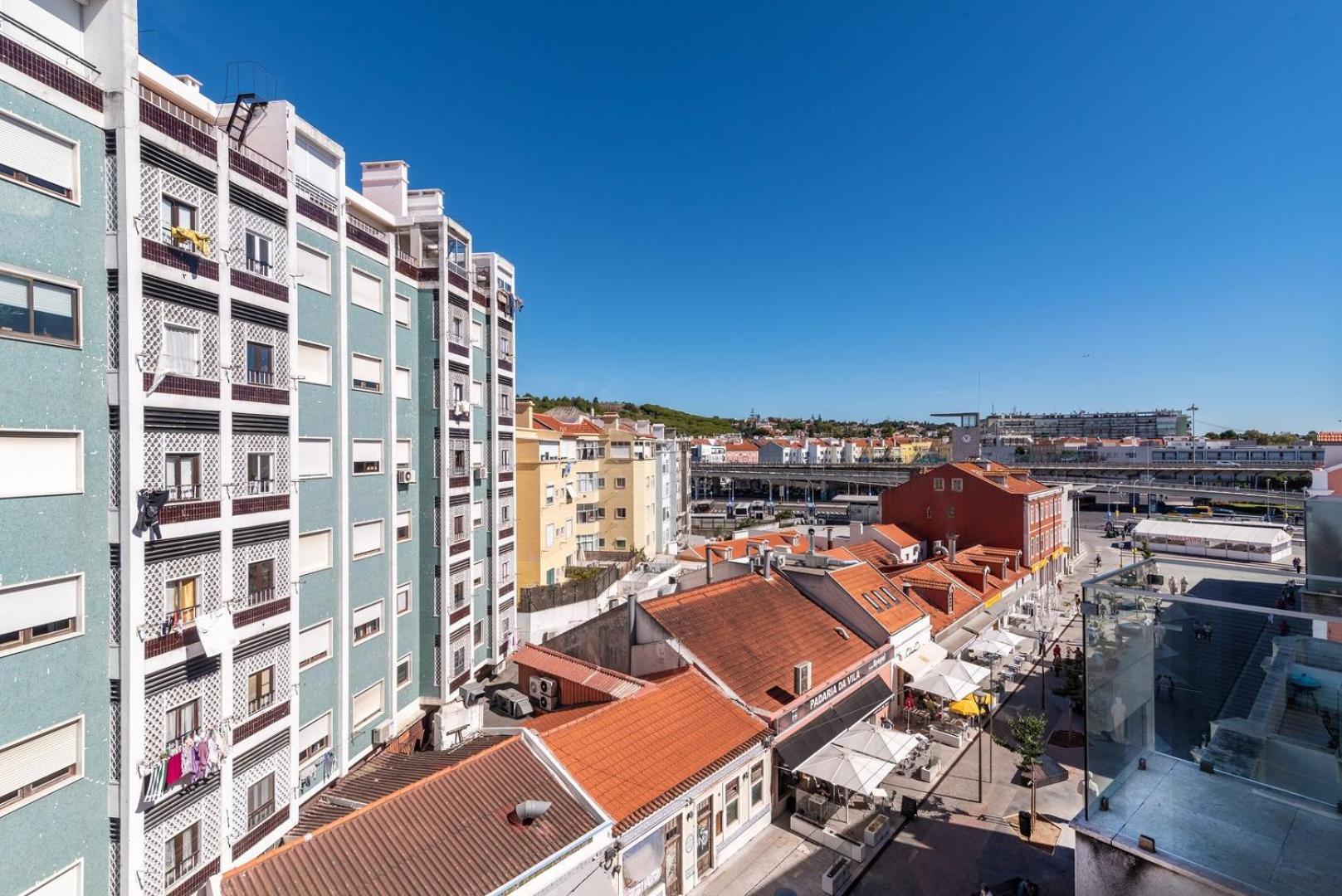 Guestready - Alges Apt With Stunning Rooftop Pool Apartment Exterior photo
